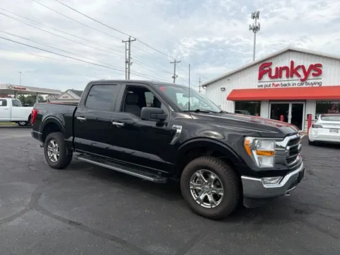 Black 2021 Ford F-150 XLT for sale in Grove City, OH