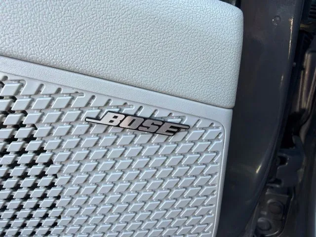 Hyundai Elantra photo 19