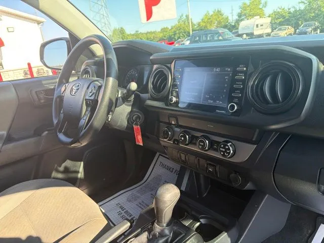 Toyota Tacoma photo 22