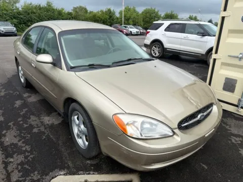 Another view of 2001 Ford Taurus SE for sale in Grove City, OH at Funky's Automotive - A division of ETC Auto Group