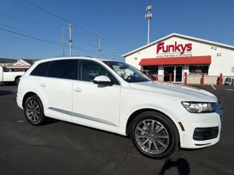 White 2019 Audi Q7 55 Premium Plus for sale in Grove City, OH