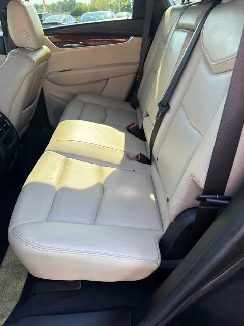 Cadillac XT5 photo 10