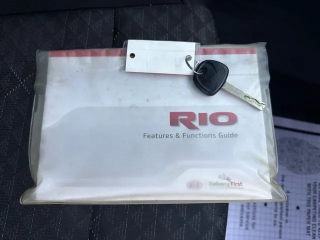Kia Rio photo 23