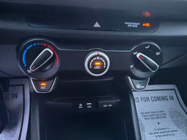 Kia Rio photo 17