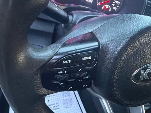 Kia Rio photo 13