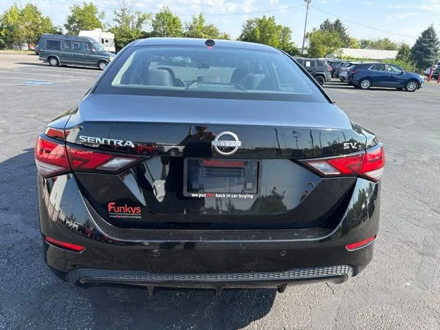 Nissan Sentra photo 6