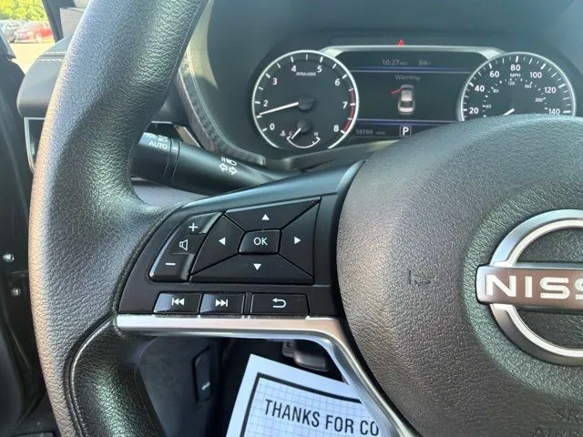 Nissan Sentra photo 14