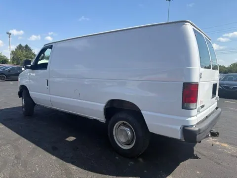 More photos of 2006 Ford E-250 Commercial at Funky's Automotive - A division of ETC Auto Group, OH