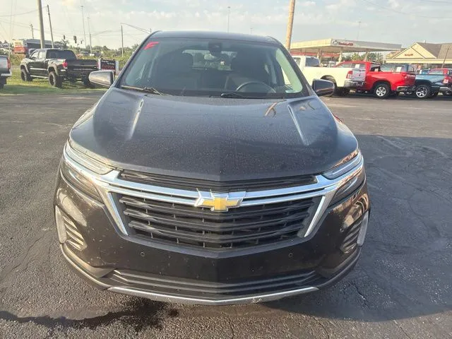 Chevrolet Equinox photo 2