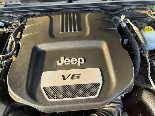 Jeep Wrangler photo 27