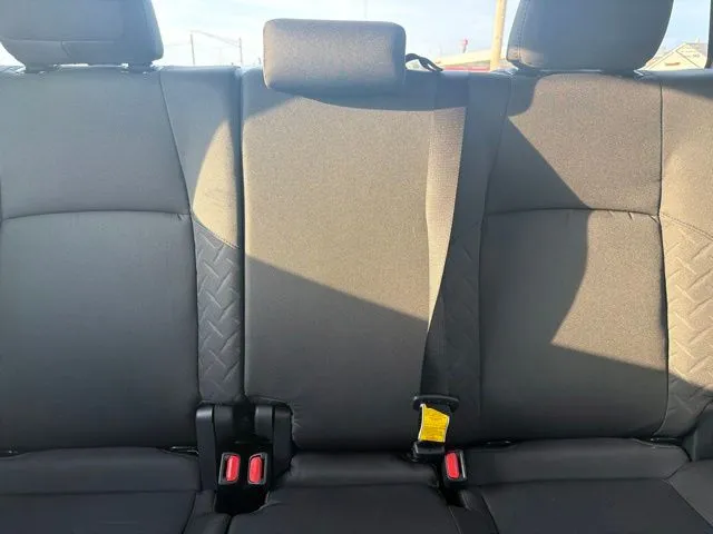 Toyota Tacoma photo 19