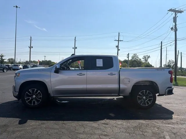 Chevrolet Silverado photo 4