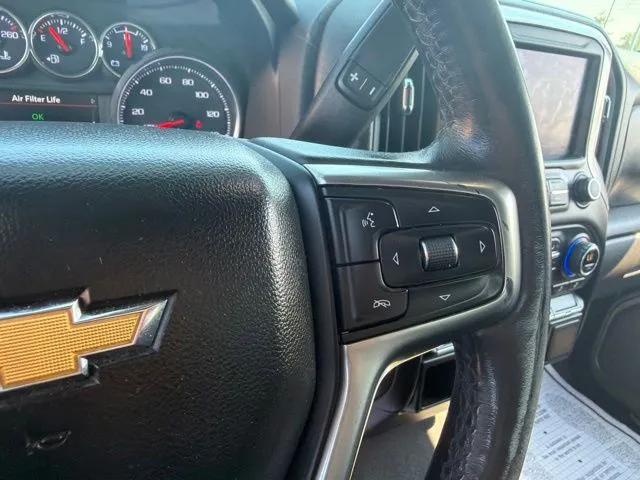 Chevrolet Silverado photo 14