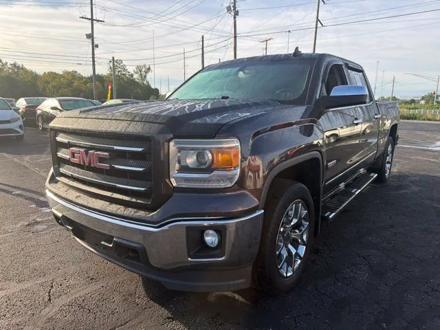 GMC Sierra photo 3
