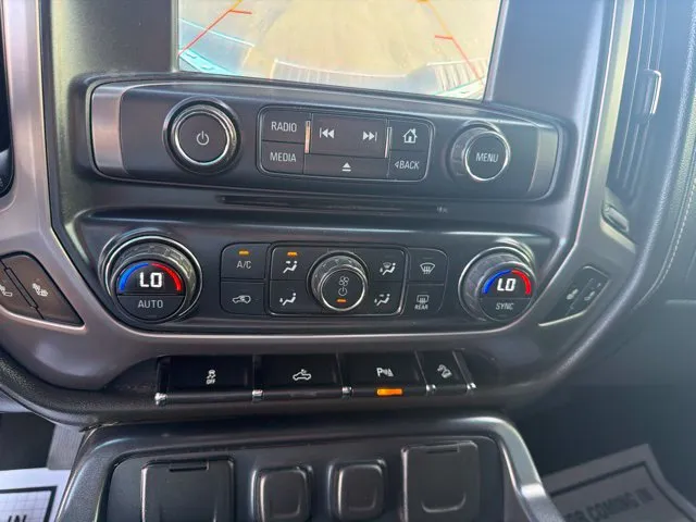 GMC Sierra photo 19