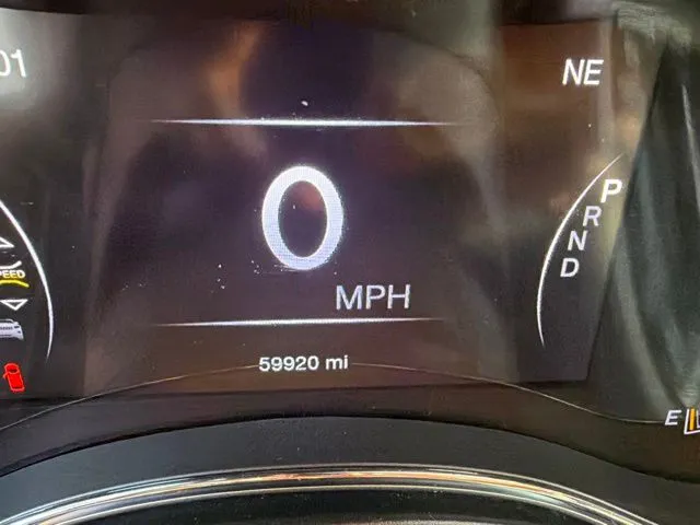 Jeep Grand Cherokee photo 18