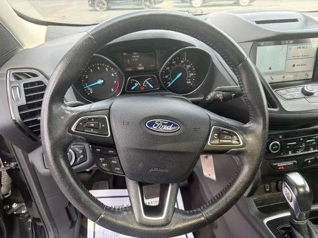 Ford Escape photo 13