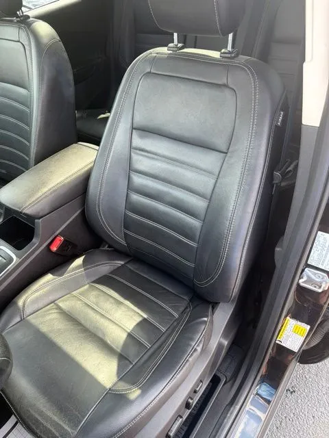 Ford Escape photo 11