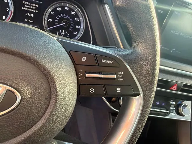 Hyundai Sonata photo 14