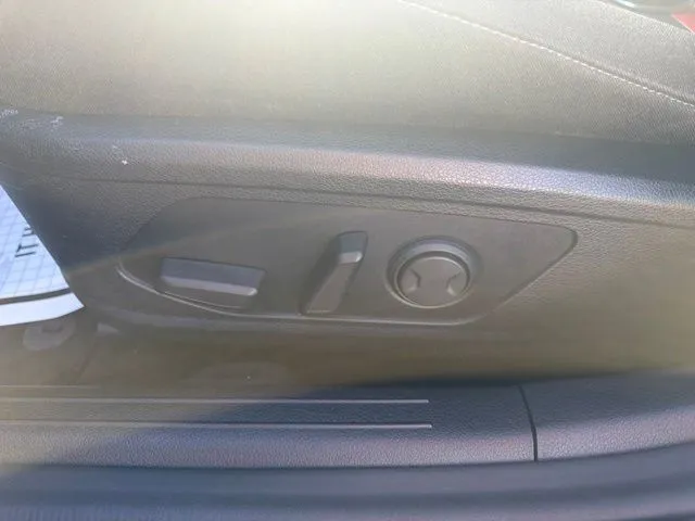Hyundai Sonata photo 12