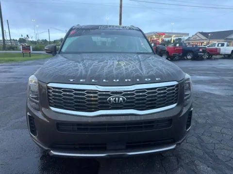 Photos of 2021 Kia Telluride EX for sale in Grove City, OH at Funky's Automotive - A division of ETC Auto Group