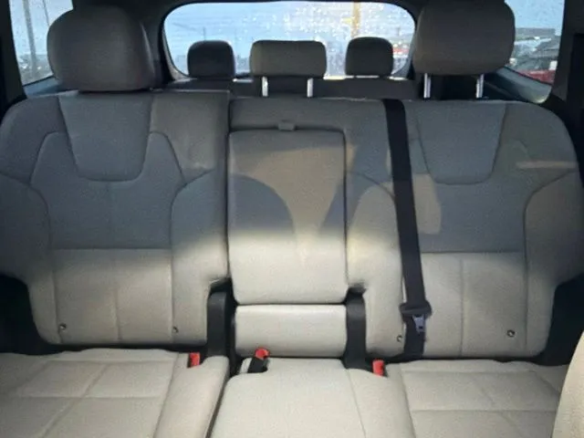 Kia Telluride photo 23