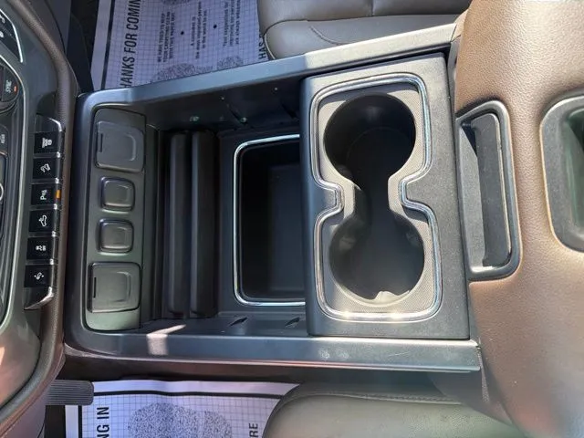Chevrolet Silverado photo 19