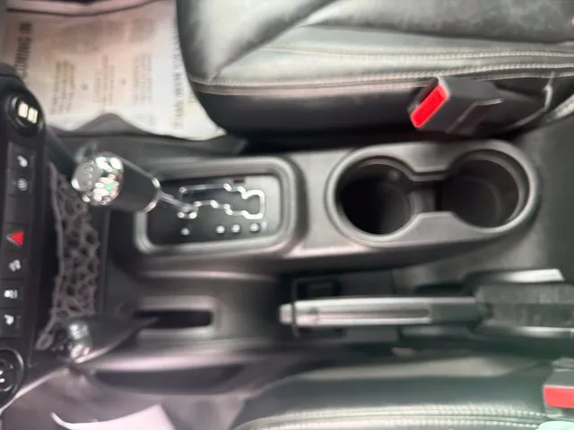 Jeep Wrangler photo 18