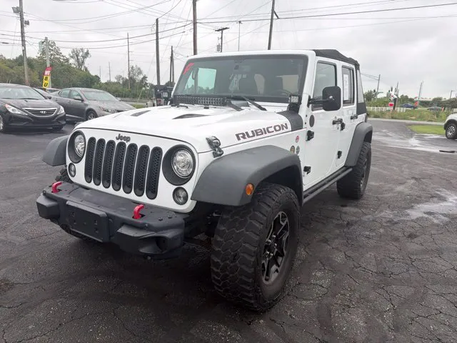 Jeep Wrangler photo 3