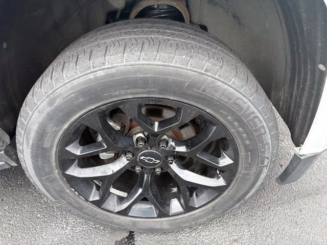 Chevrolet Tahoe photo 29