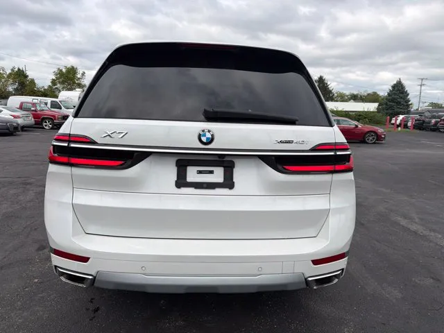 BMW X7 photo 5