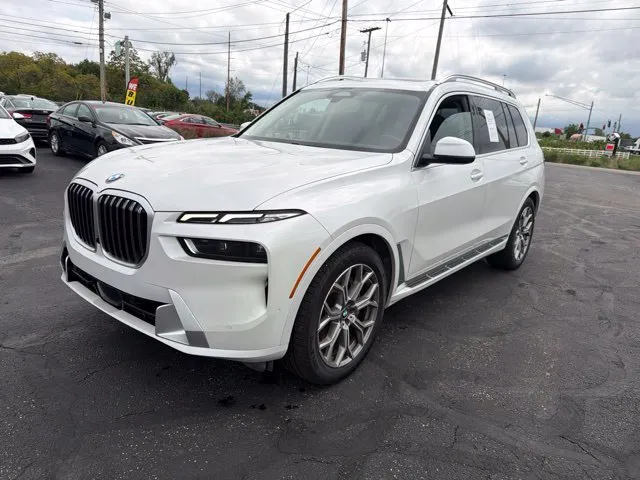BMW X7 photo 3