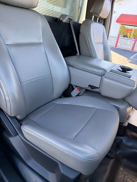 Ford F-150 photo 19