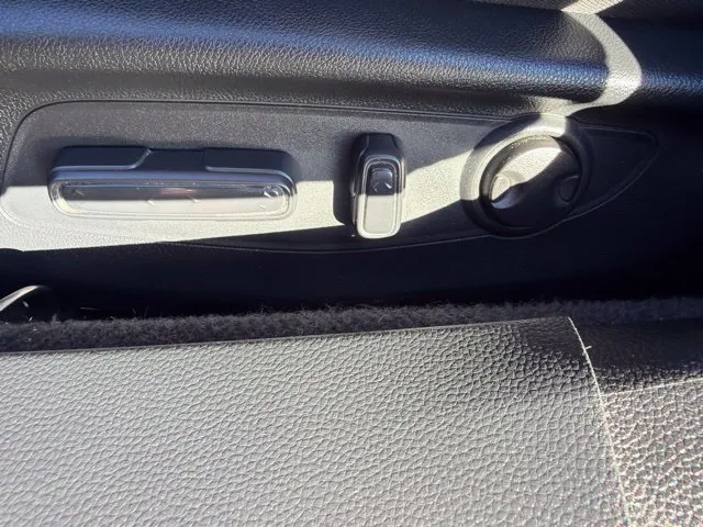 Honda Accord photo 12
