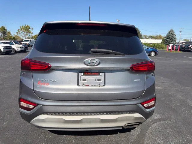Hyundai Santa Fe photo 6