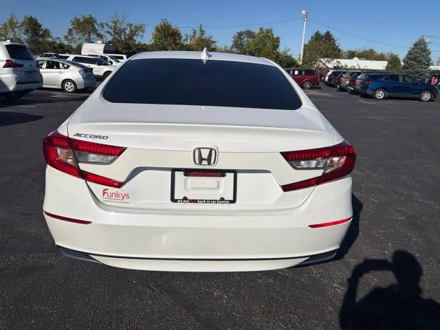 Honda Accord photo 6