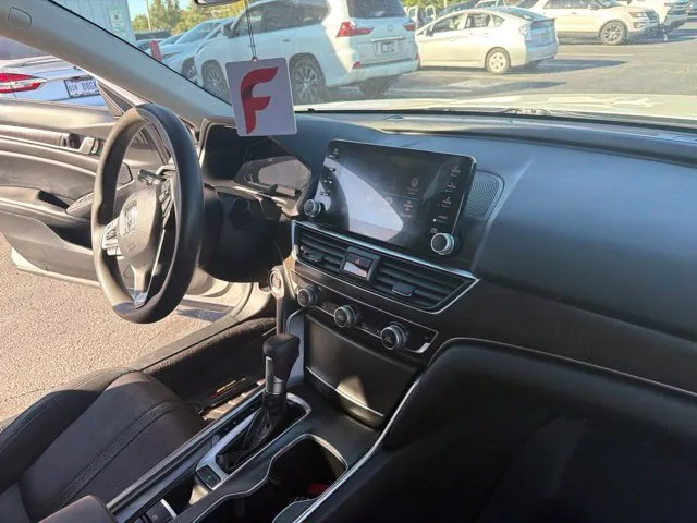 Honda Accord photo 27