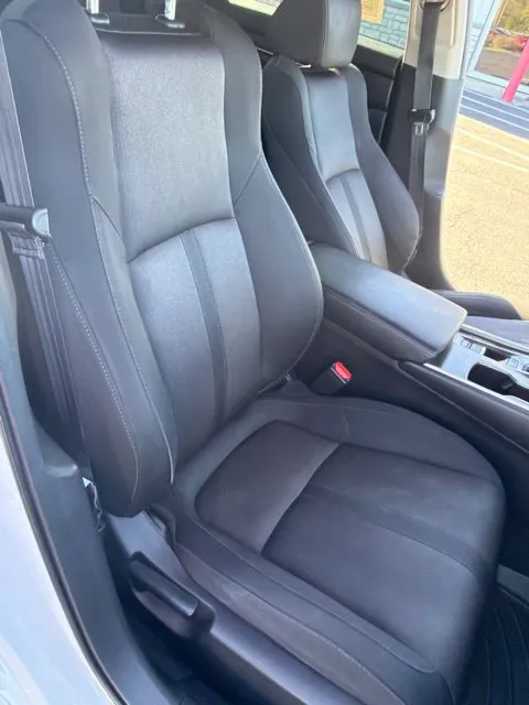 Honda Accord photo 24