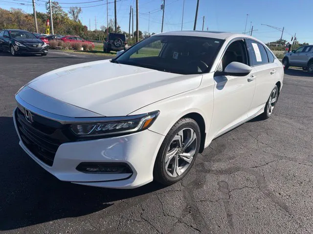 Honda Accord photo 3