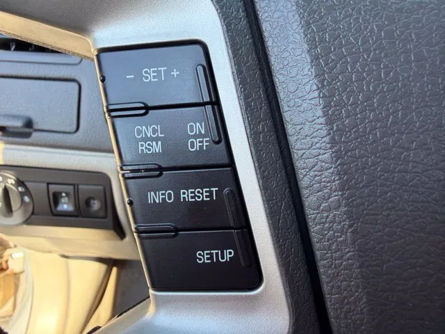 Ford Fusion photo 18
