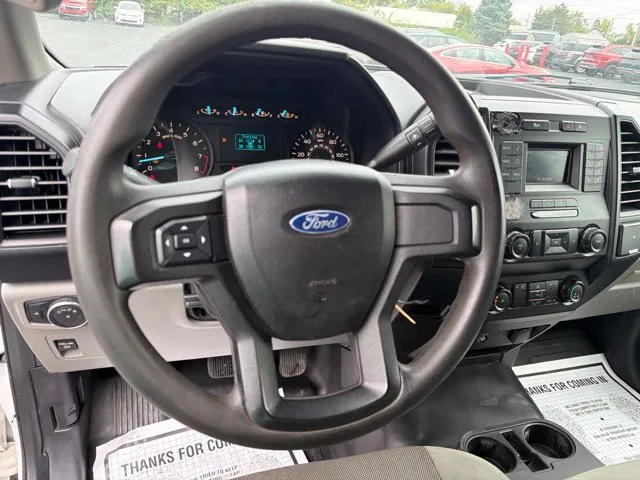 Ford F-150 photo 12