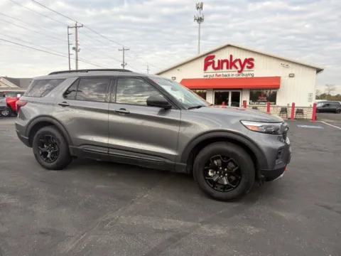 Gray 2022 Ford Explorer Timberline for sale in Grove City, OH