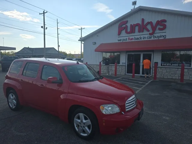 2011 Chevrolet HHR LT for sale in Grove City, OH