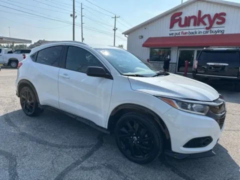 Black 2022 Honda HR-V Sport for sale in Grove City, OH