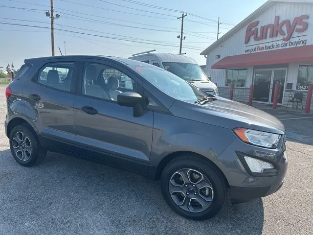 Gray 2020 Ford EcoSport S for sale in Grove City, OH