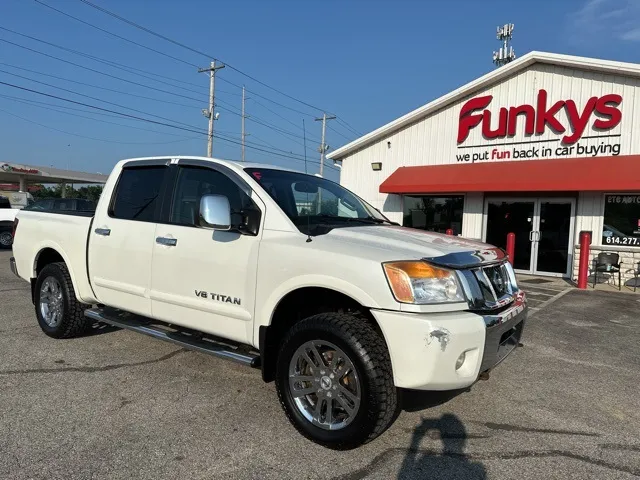 White 2015 Nissan Titan S for sale in Grove City, OH