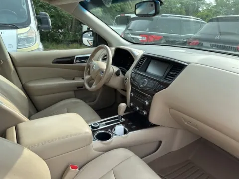 More photos of 2013 Nissan Pathfinder SL at Funky's Automotive - A division of ETC Auto Group, OH
