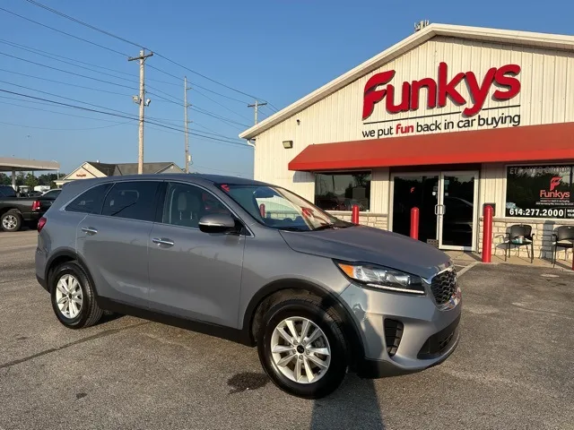 Silver 2020 Kia Sorento LX for sale in Grove City, OH