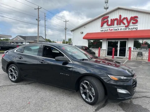 Black 2019 Chevrolet Malibu RS for sale in Grove City, OH