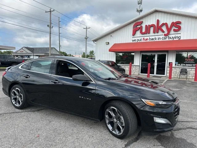 Black 2019 Chevrolet Malibu RS for sale in Grove City, OH